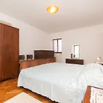 Casa de Férias House Anton Barbariga