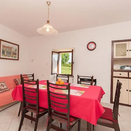 House Anton Holiday home
